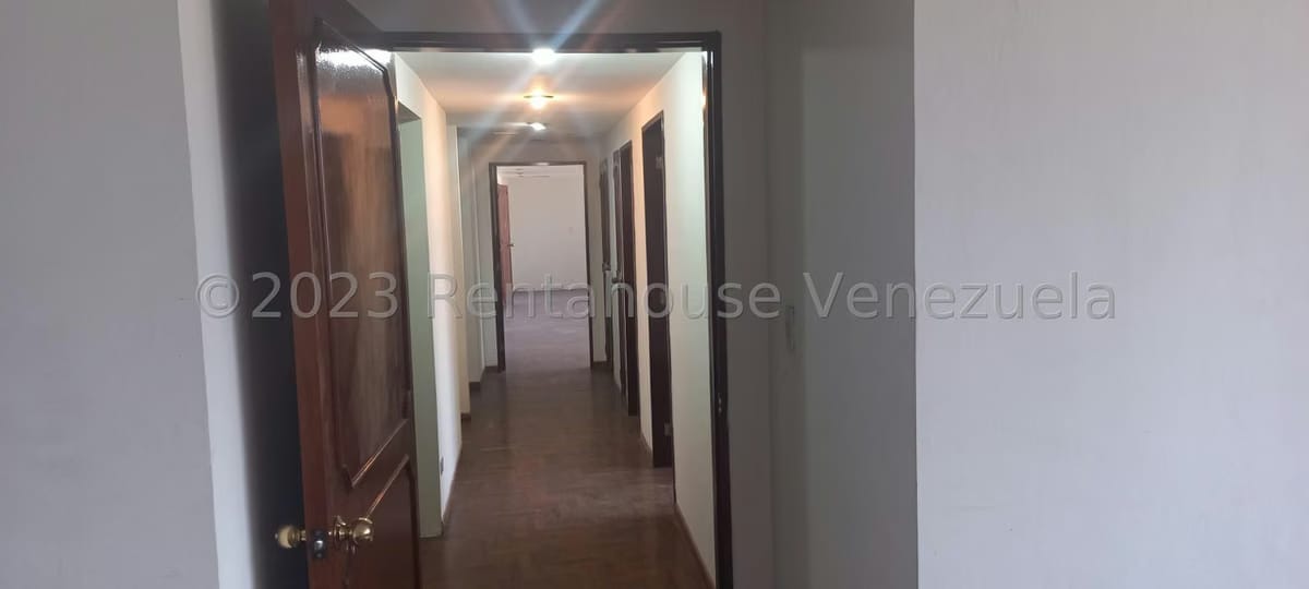 Comercial (Oficina) en Venta en Parroquia Catedral, Distrito Metropolitano - 3