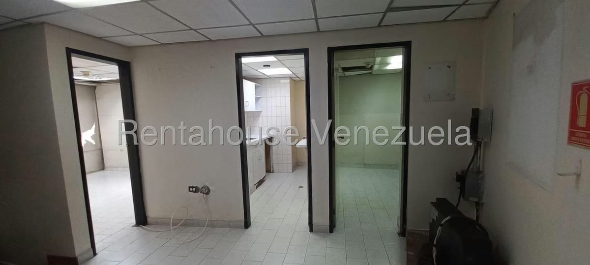 Comercial (Local Comercial) en Venta en La Candelaria, Distrito Metropolitano - 13