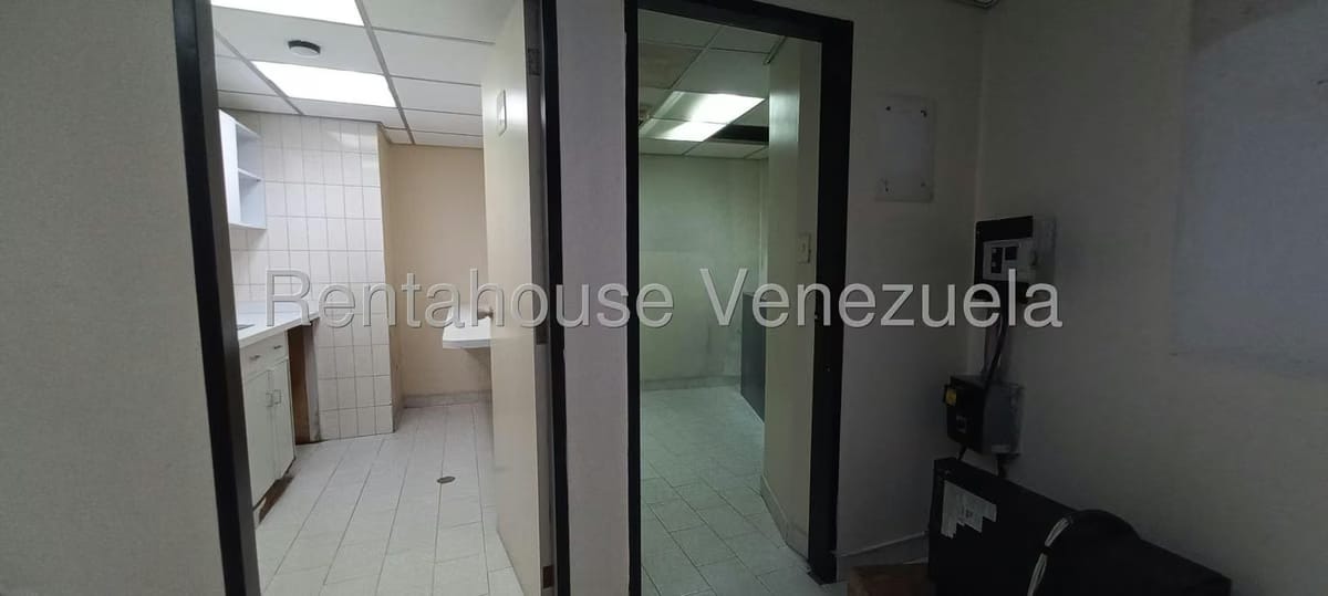 Comercial (Local Comercial) en Venta en La Candelaria, Distrito Metropolitano - 14