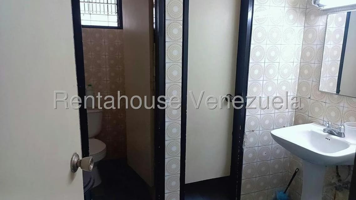 Comercial (Local Comercial) en Venta en La Candelaria, Distrito Metropolitano - 22