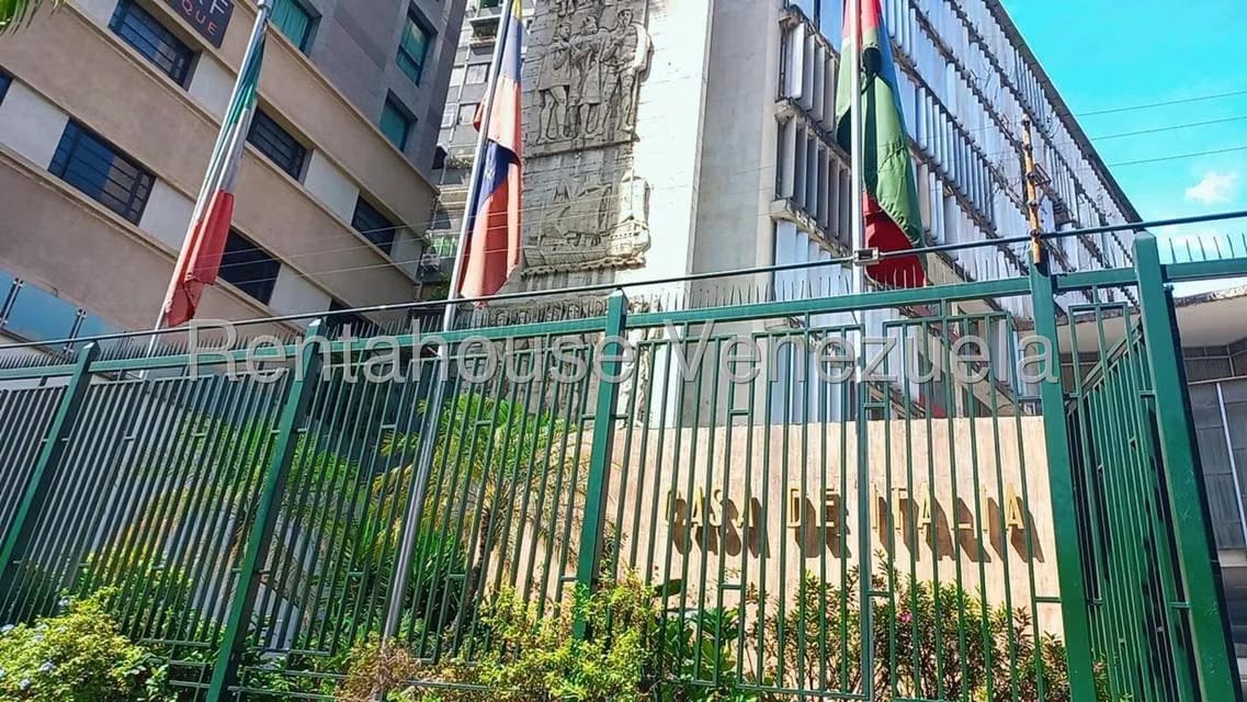 Comercial (Local Comercial) en Venta en La Candelaria, Distrito Metropolitano - 28
