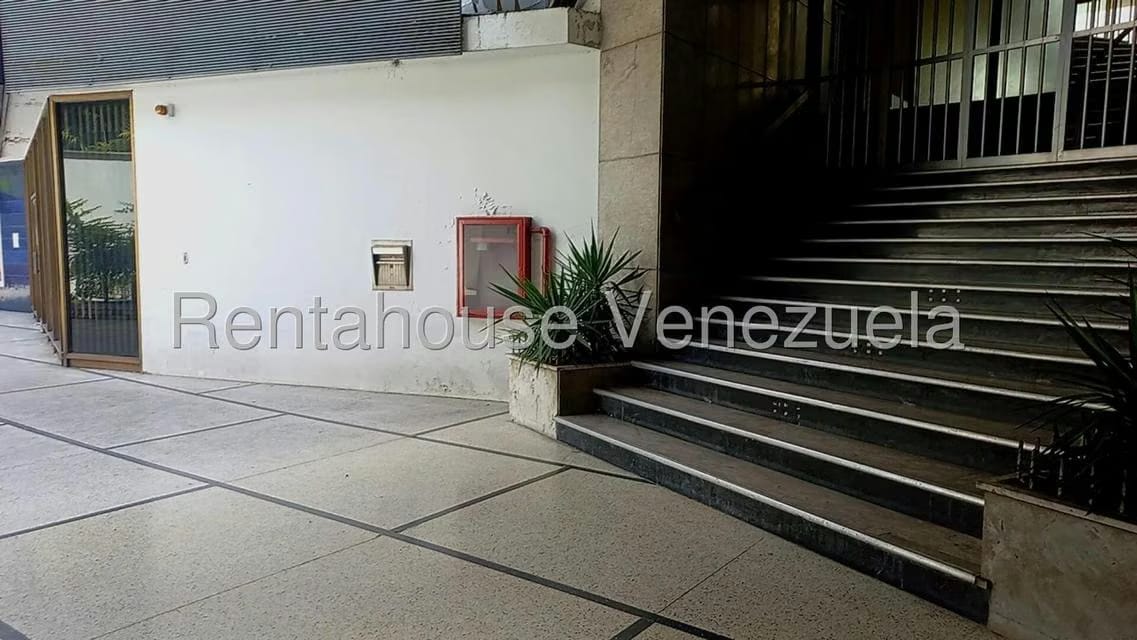 Comercial (Local Comercial) en Venta en La Candelaria, Distrito Metropolitano - 32