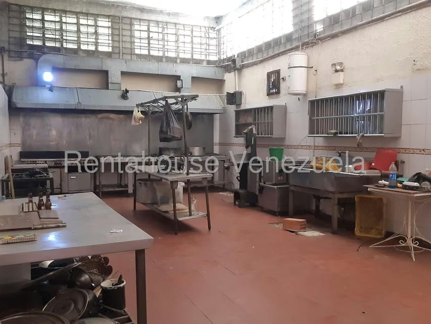Comercial (Local Comercial) en Alquiler en Delicias Vieja, Zulia - 17