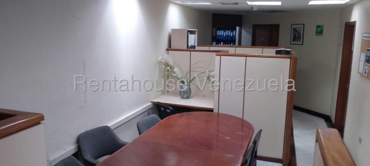 Comercial (Oficina) en Alquiler en Plaza Venezuela, Distrito Metropolitano - 12