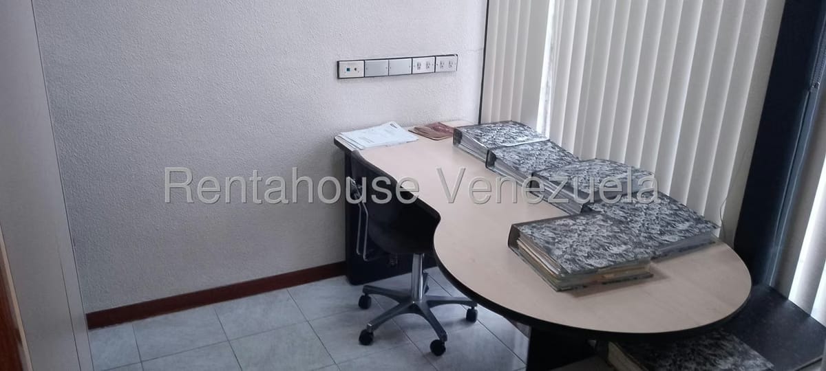Comercial (Oficina) en Alquiler en Plaza Venezuela, Distrito Metropolitano - 13