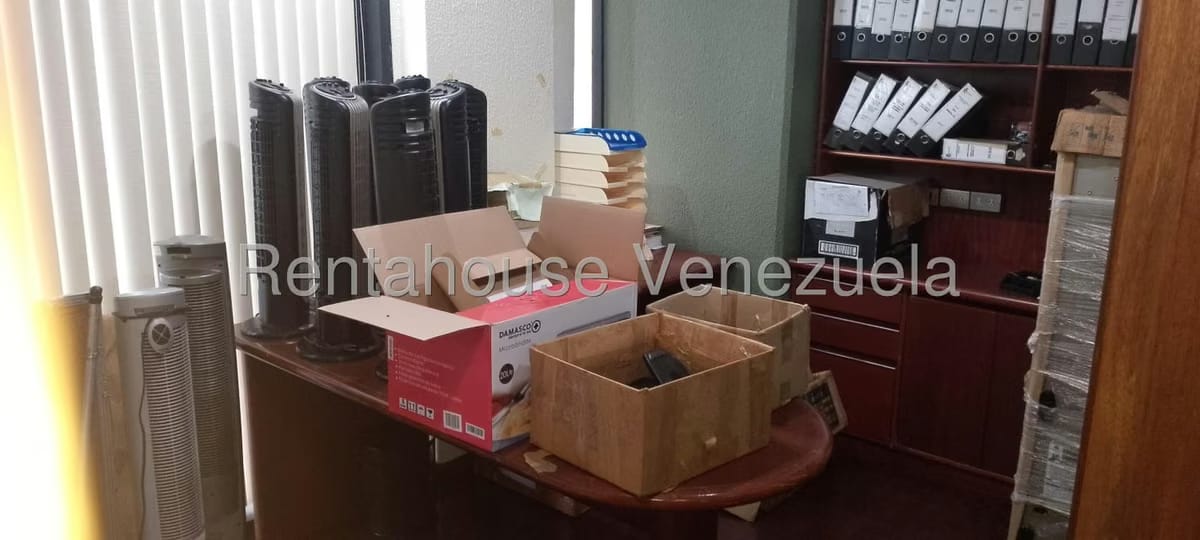 Comercial (Oficina) en Alquiler en Plaza Venezuela, Distrito Metropolitano - 21