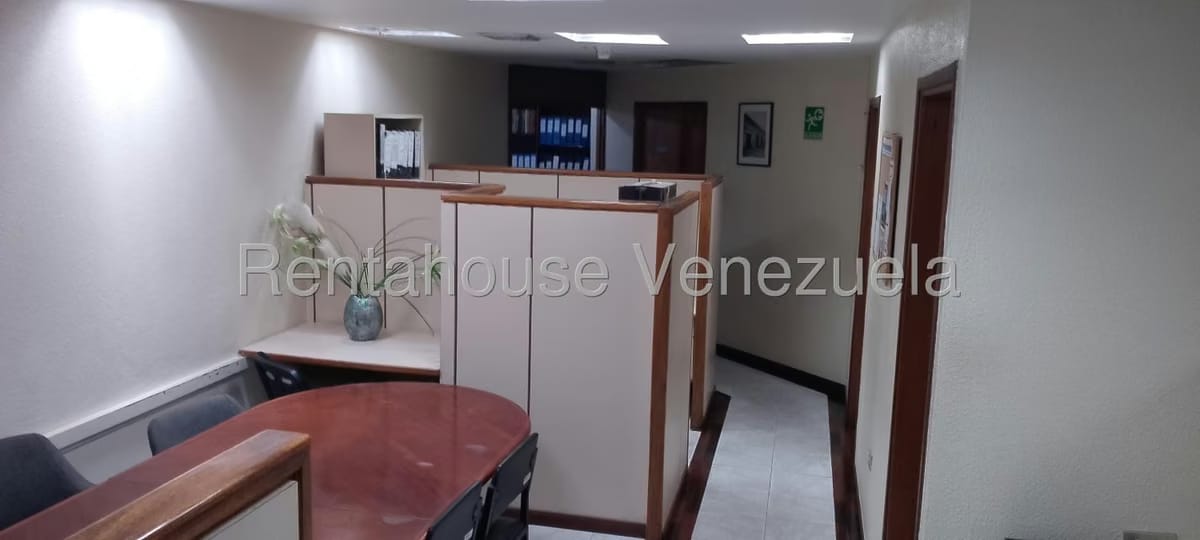 Comercial (Oficina) en Alquiler en Plaza Venezuela, Distrito Metropolitano - 27