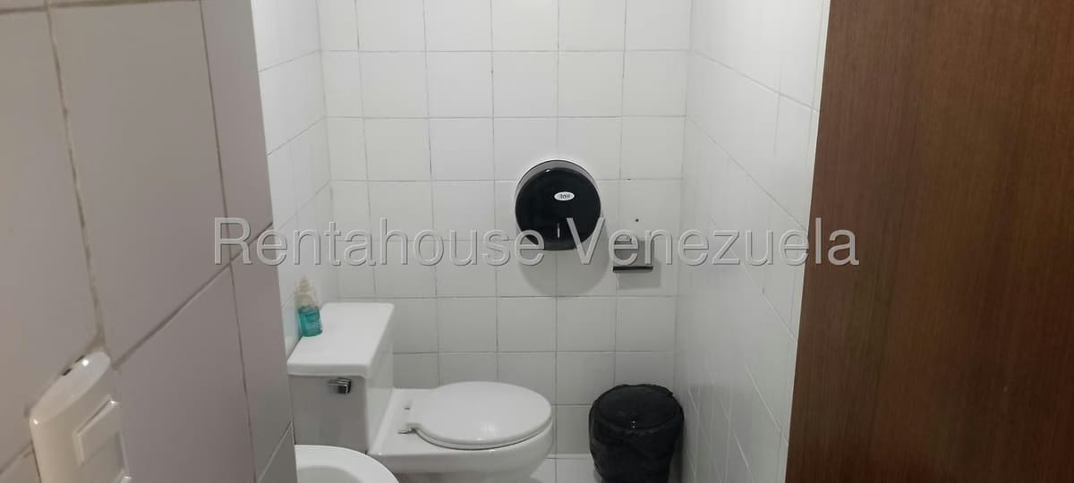 Comercial (Oficina) en Alquiler en Plaza Venezuela, Distrito Metropolitano - 30