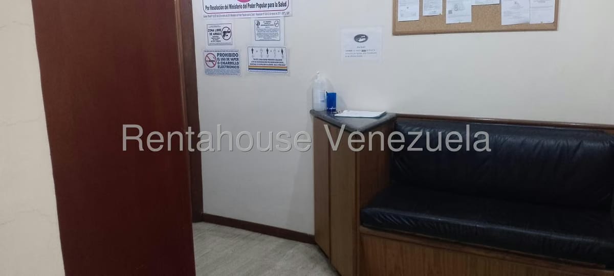 Comercial (Oficina) en Alquiler en Plaza Venezuela, Distrito Metropolitano - 4