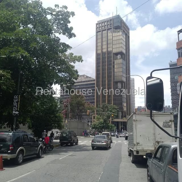 Comercial (Oficina) en Alquiler en Plaza Venezuela, Distrito Metropolitano - 41