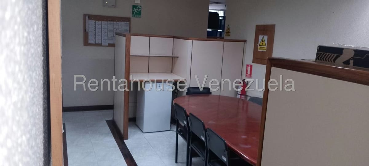 Comercial (Oficina) en Alquiler en Plaza Venezuela, Distrito Metropolitano - 8