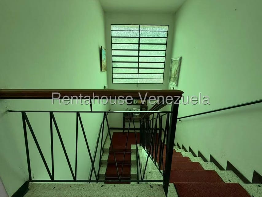 Casa (1 Nivel) en Venta en Prados del Este, Distrito Metropolitano - 12