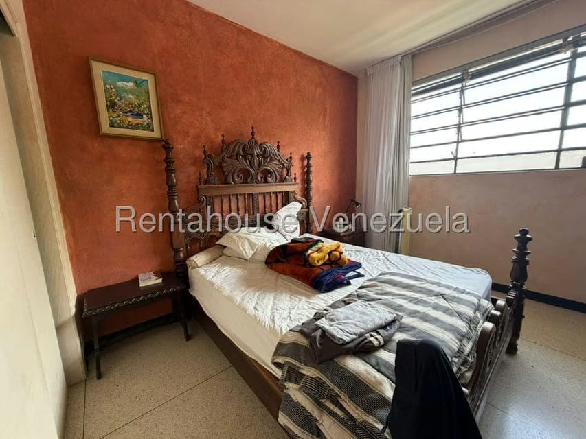 Casa (1 Nivel) en Venta en Prados del Este, Distrito Metropolitano - 13