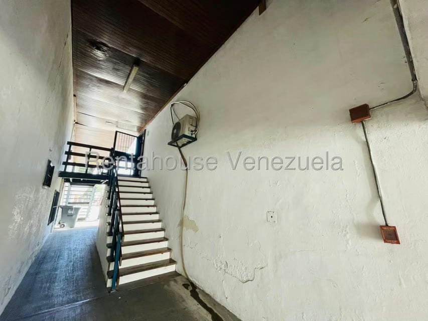 Comercial (Galpon - Deposito) en Venta en Carretera Nacional, Aragua - 43