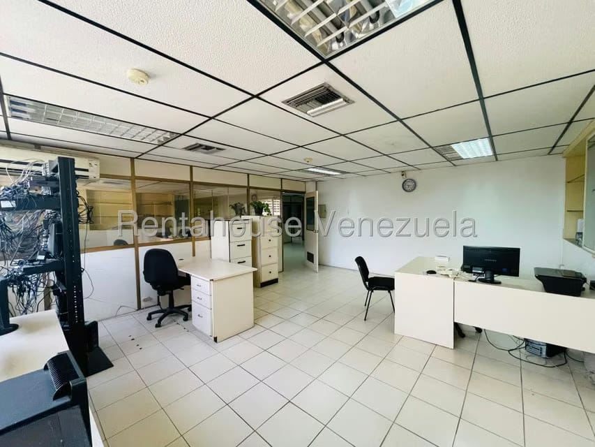 Comercial (Galpon - Deposito) en Venta en Carretera Nacional, Aragua - 53