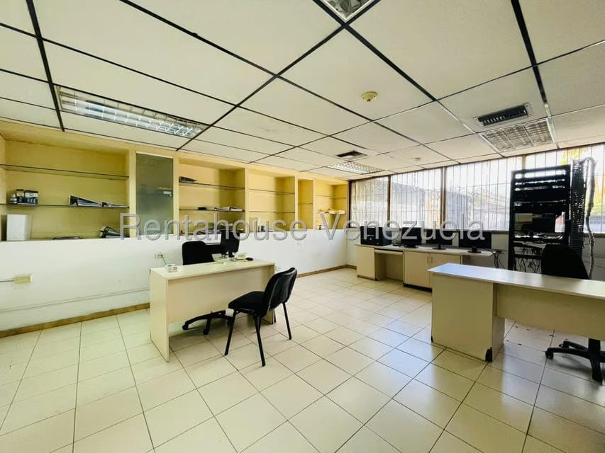 Comercial (Galpon - Deposito) en Venta en Carretera Nacional, Aragua - 54