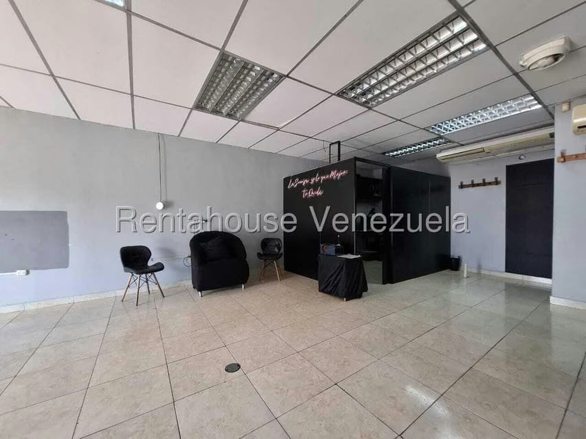 Comercial (Local Comercial) en Alquiler en La Mata, Lara - 14