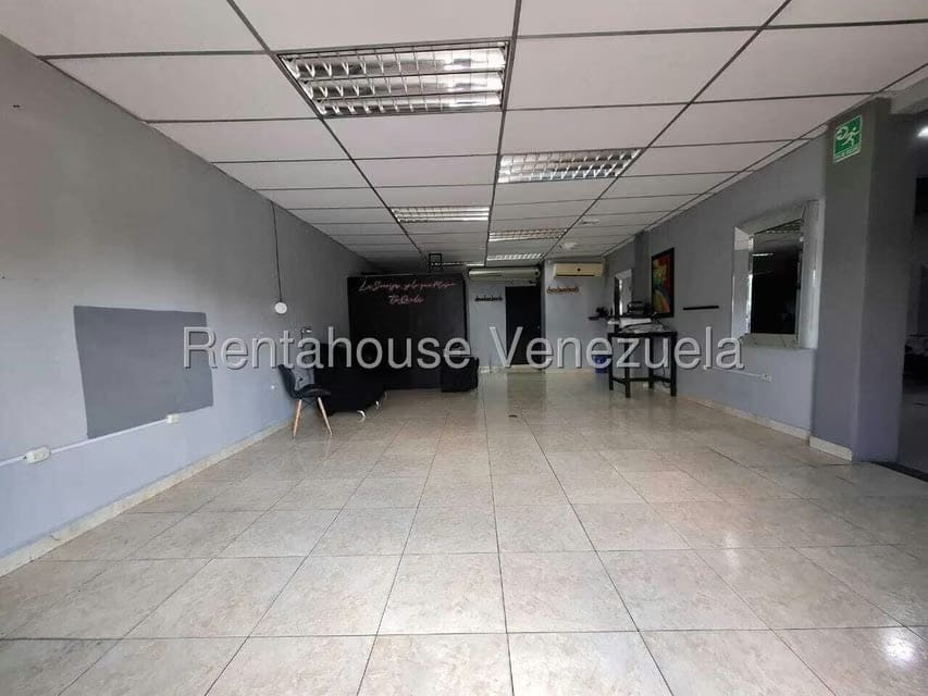 Comercial (Local Comercial) en Alquiler en La Mata, Lara - 3