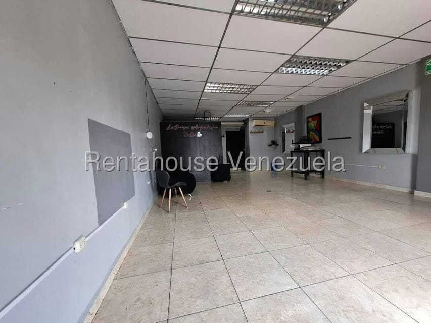 Comercial (Local Comercial) en Alquiler en La Mata, Lara - 4