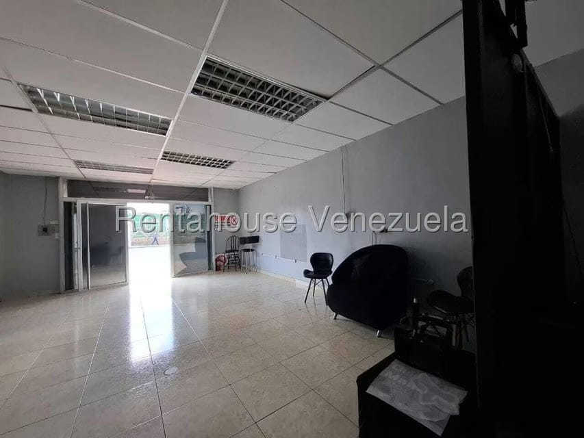 Comercial (Local Comercial) en Alquiler en La Mata, Lara - 8