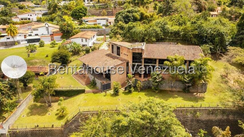 Casa (Duplex) en Venta en Cerro Verde, Distrito Metropolitano