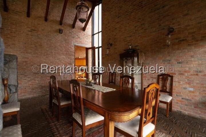 Casa (Duplex) en Venta en Cerro Verde, Distrito Metropolitano - 17