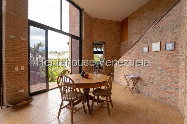 Casa (Duplex) en Venta en Cerro Verde, Distrito Metropolitano - 21