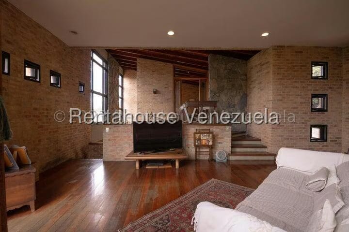Casa (Duplex) en Venta en Cerro Verde, Distrito Metropolitano - 28