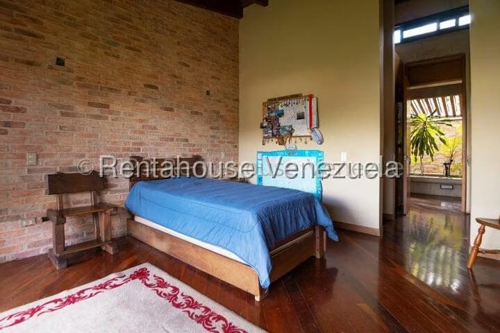 Casa (Duplex) en Venta en Cerro Verde, Distrito Metropolitano - 36