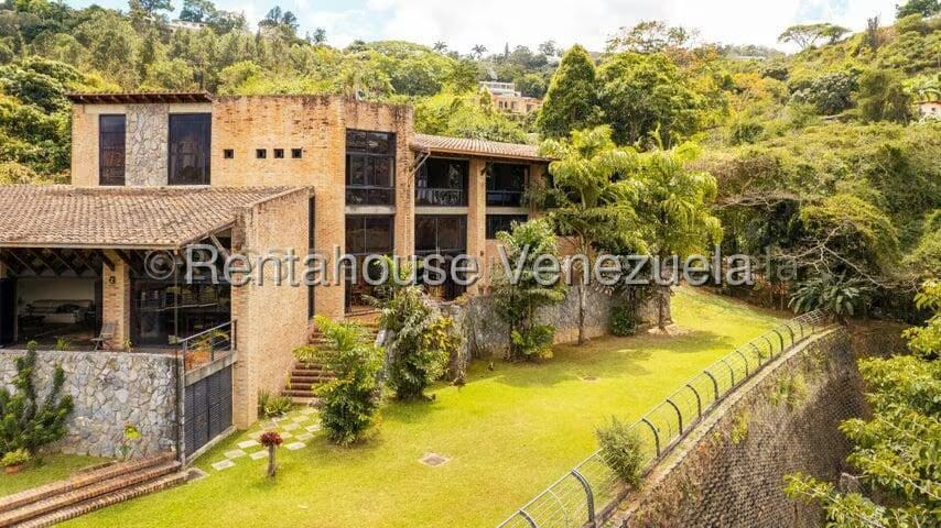 Casa (Duplex) en Venta en Cerro Verde, Distrito Metropolitano - 49