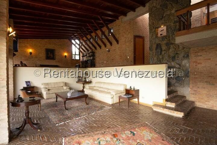 Casa (Duplex) en Venta en Cerro Verde, Distrito Metropolitano - 9