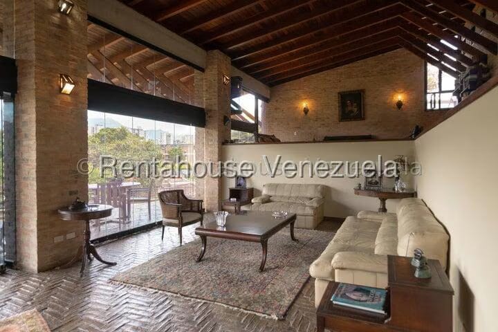 Casa (Duplex) en Venta en Cerro Verde, Distrito Metropolitano - 10