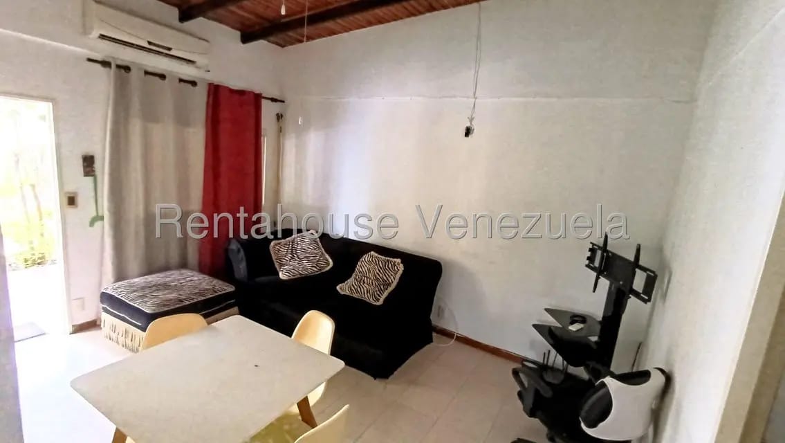 Casa (Duplex) en Venta en Paso Real, Miranda - 22