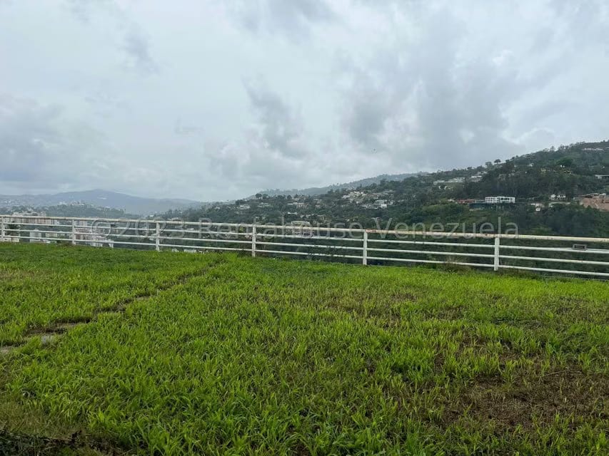 Casa (Duplex) en Venta en Colinas del Tamanaco, Distrito Metropolitano - 20