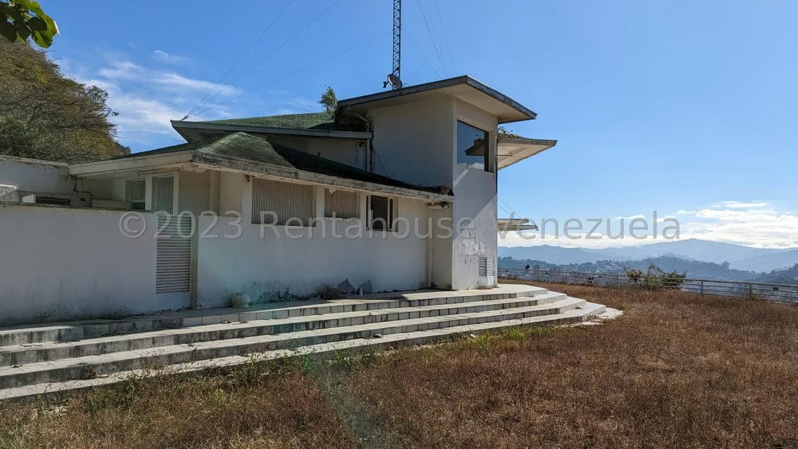 Casa (Duplex) en Venta en Colinas del Tamanaco, Distrito Metropolitano - 28