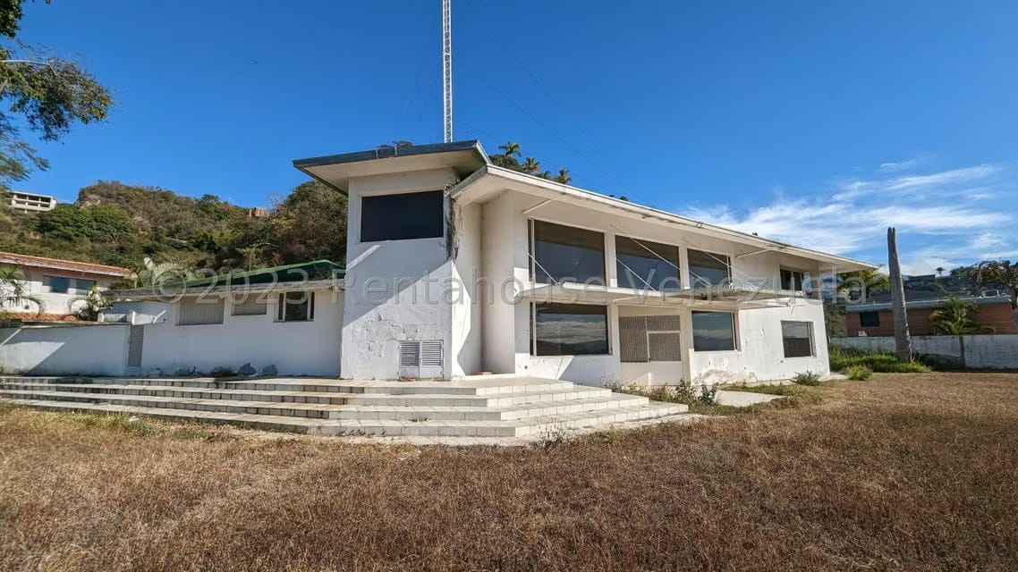 Casa (Duplex) en Venta en Colinas del Tamanaco, Distrito Metropolitano - 29