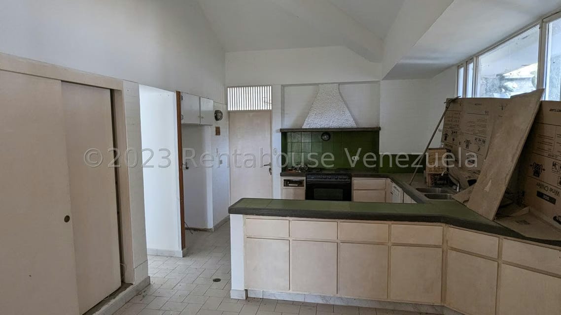 Casa (Duplex) en Venta en Colinas del Tamanaco, Distrito Metropolitano - 9