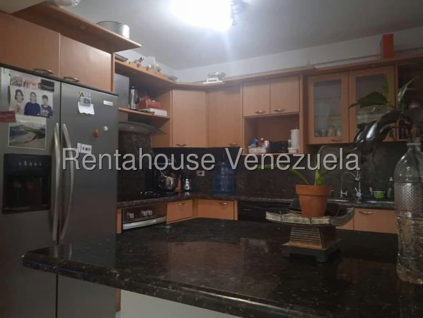 Townhouse (Duplex) en Venta en Jorge Coll, Nueva Esparta - 4