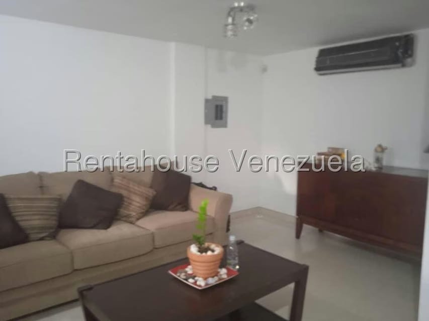 Townhouse (Duplex) en Venta en Jorge Coll, Nueva Esparta - 9