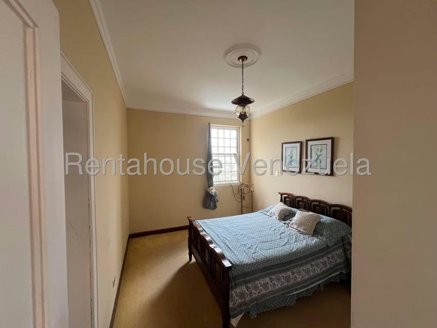 Casa (Contemporaneo) en Venta en La Lagunita Country Club, Distrito Metropolitano - 12