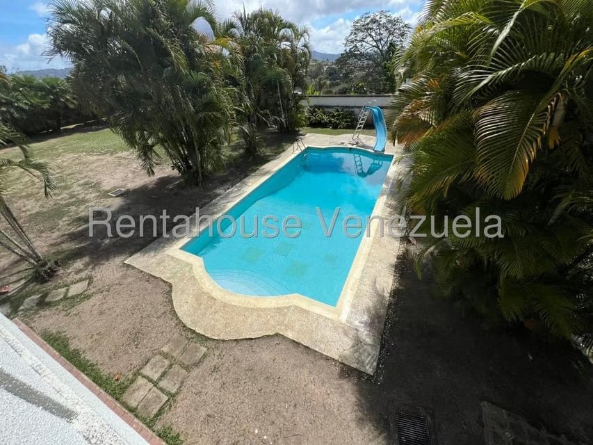 Casa (Contemporaneo) en Venta en La Lagunita Country Club, Distrito Metropolitano - 27
