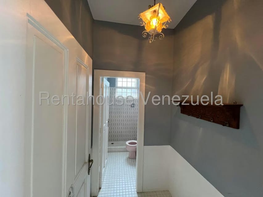 Casa (Contemporaneo) en Venta en La Lagunita Country Club, Distrito Metropolitano - 8