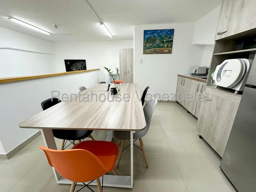 Comercial (Consultorio Medico) en Alquiler en Lomas del Sol, Distrito Metropolitano - 14