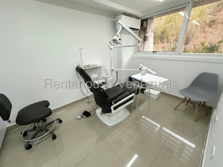 Comercial (Consultorio Medico) en Alquiler en Lomas del Sol, Distrito Metropolitano - 5