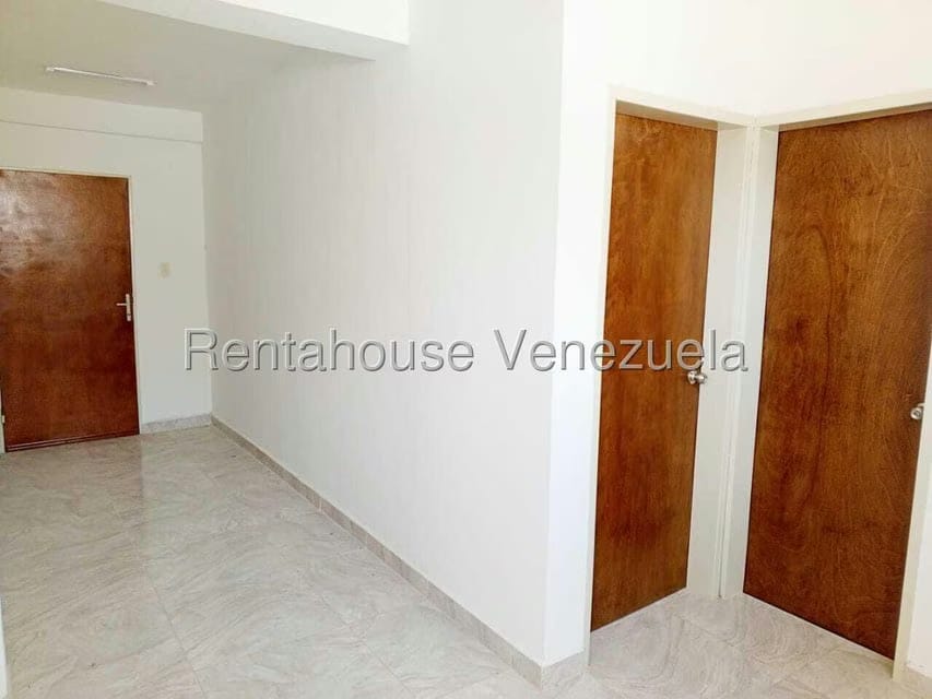 Comercial (Local Comercial) en Alquiler en Centro, Lara - 12