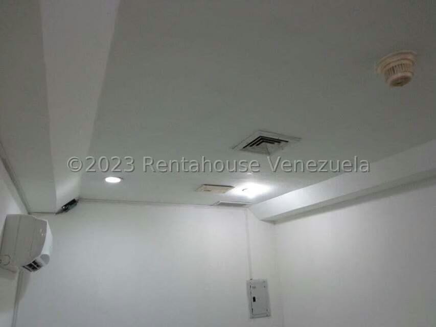 Comercial (Local Comercial) en Venta en Vega Arriba, Miranda - 4