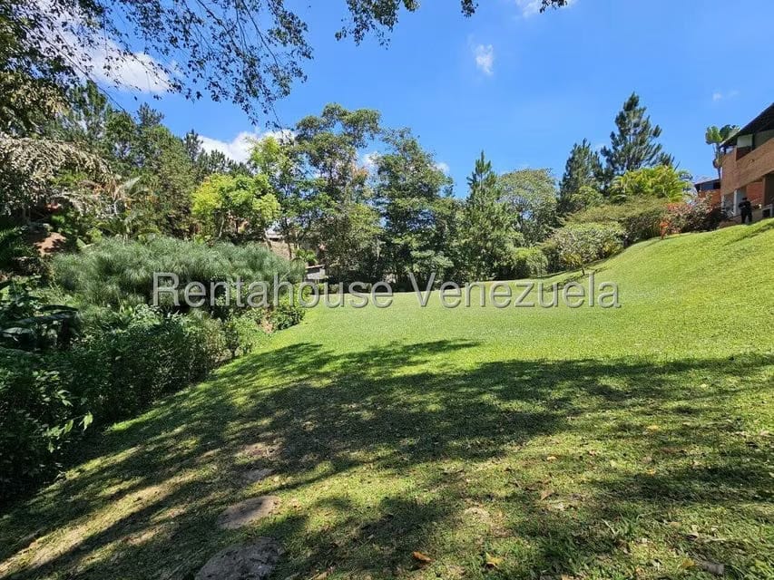 Townhouse (1 Nivel) en Venta en El Hatillo, Distrito Metropolitano - 3