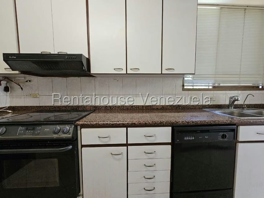 Townhouse (1 Nivel) en Venta en El Hatillo, Distrito Metropolitano - 31