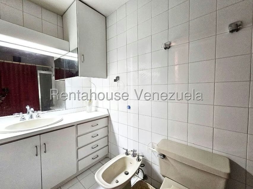 Townhouse (1 Nivel) en Venta en El Hatillo, Distrito Metropolitano - 43
