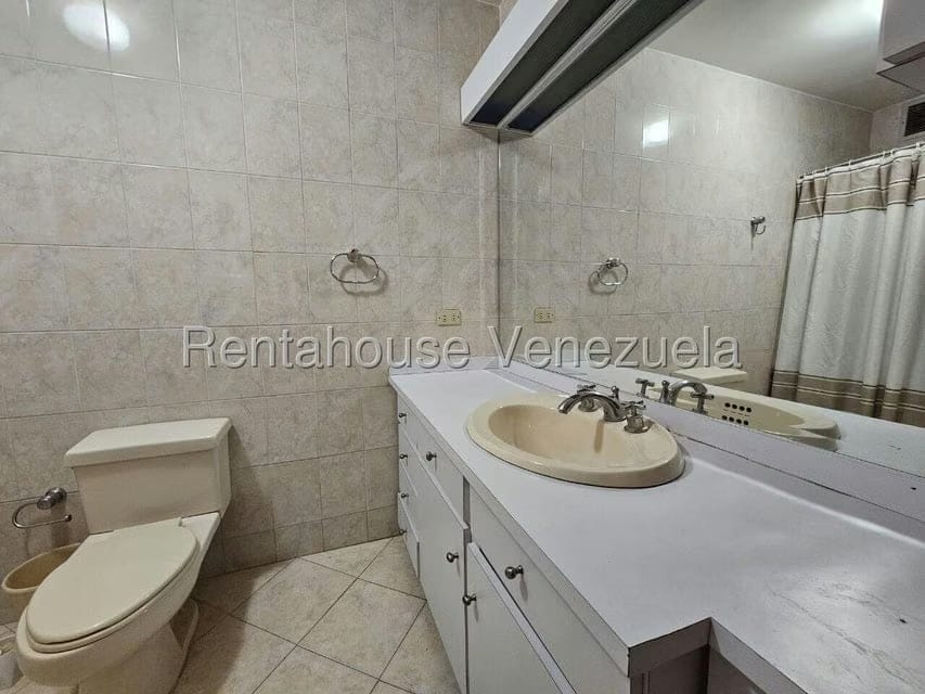 Townhouse (1 Nivel) en Venta en El Hatillo, Distrito Metropolitano - 45